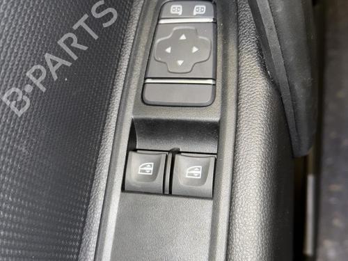 Used Left front window switch Left front window switch RENAULT KANGOO III Box Body/MPV [2021-2026] 22990712 22990712