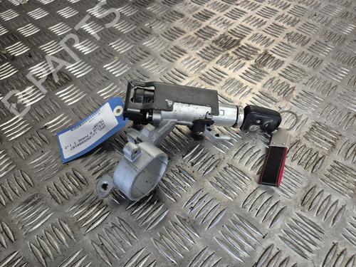 ignition-barrel-opel-meriva-b-mpv-s10-2010-2011-2012-2013-2014-2015-2016-2017-38476330 main image