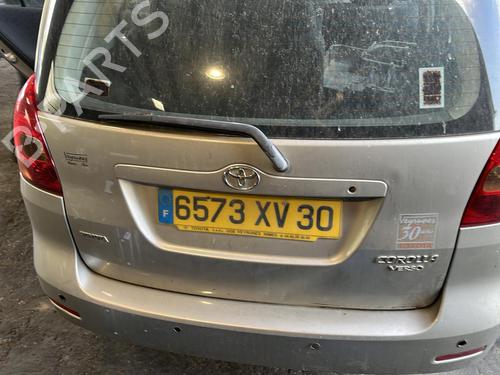 Right headlight TOYOTA COROLLA Verso (_E12_) 2.0 D-4D (CDE120_, CDE120R) | BP20344101C29 