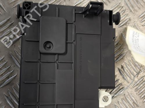 Used Fuse box Fuse box 33741134 33741134