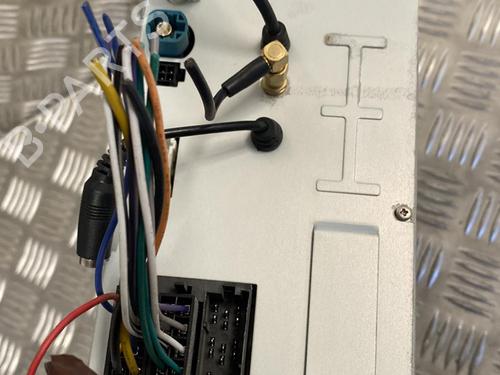 Used Display monitor Display monitor VW GOLF V (1K1) 2.0 TDI (136 hp) 22094463 22094463