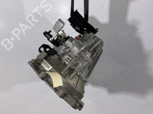 Used Gearbox VW POLO V (6R1, 6C1) 1.0 (75 hp) 31852462