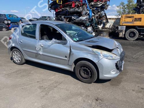 Gearbox PEUGEOT 206+ (2L_, 2M_) 1.4 i | BP22094087M3 