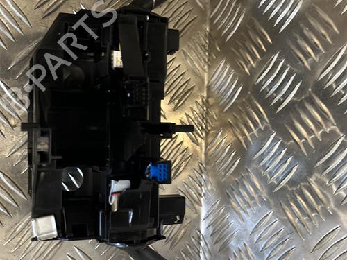 Used Steering column stalk VW GOLF VI (5K1) 2.0 TDI (110 hp) 26947514