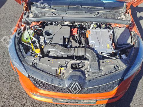 Brugte RENAULT CLIO V (B7_) 1.6 E-TECH 140 (B7MU) (140 hp) 4286108