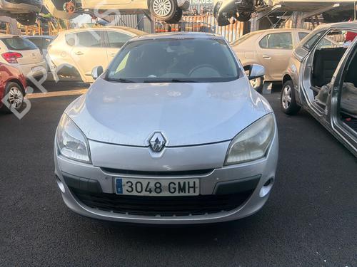 Right headlight RENAULT MEGANE III Hatchback (BZ0/1_, B3_) 1.5 dCi | BP37735465C29 - Image 8