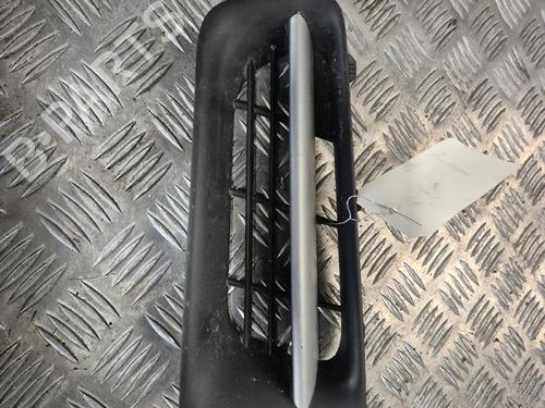 Used Grille Grille 36817873 36817873