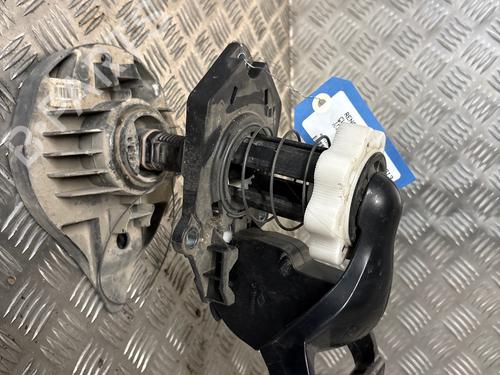 support-renault-clio-iii-br01-cr01-2005-2006-2007-2008-2009-2010-2011-2012-2013-2014-38543324 main image