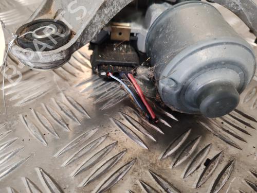 Used Front wiper motor Front wiper motor RENAULT ESPACE V (JR_) 1.6 dCi 160 (160 hp) 28526224 28526224