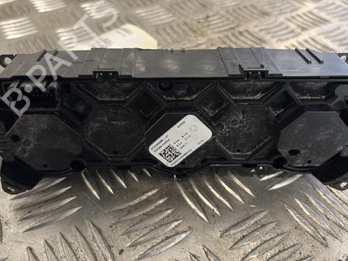 Used Climate control Climate control RENAULT CAPTUR II (HF_) TCe 90 (HFM6) (91 hp) 30052098 30052098