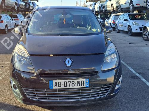 Brugte RENAULT GRAND SCÉNIC III (JZ0/1_) 1.5 dCi (JZ09, JZ0D, JZ10, JZ14, JZ1G, JZ29, JZ2C) (110 hp) 4028919