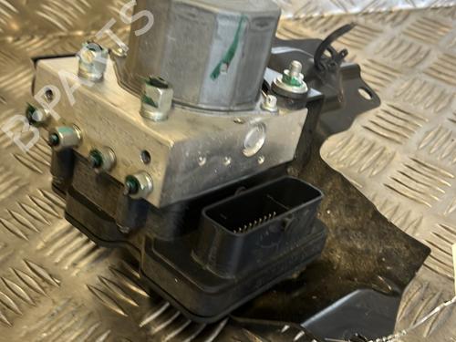 Used ABS pump RENAULT KOLEOS II (HC_) [2016-2025]  24179023