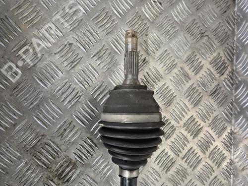 Used Left front driveshaft Left front driveshaft CITROËN C3 III (SX) 1.2 PureTech 82 (83 hp) 38508945 38508945