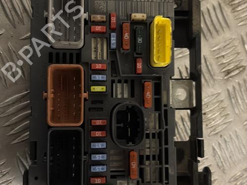 fuse-box-citroen-c5-iii-rd_-2008-2009-2010-2011-2012-2013-2014-2015-2016-2017-32060920 main image
