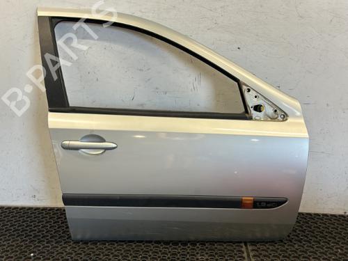 Used Right front door RENAULT LAGUNA II (BG0/1_) 1.9 dCi (BG08, BG0G) (120 hp) 20343181