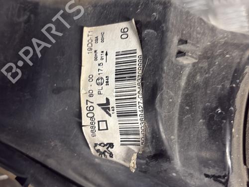 Left headlight PEUGEOT 206+ (2L_, 2M_) 1.4 HDi eco 70 | BP29011972C28 