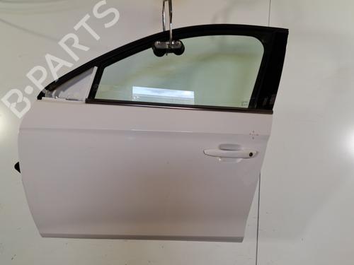 Used Left front door OPEL CORSA F (P2JO) 1.2 (68) (101 hp) 29629268