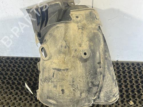 Used Wheel arch RENAULT MEGANE III Hatchback (BZ0/1_, B3_) 1.9 dCi (BZ0N, BZ0J) (131 hp) 27354823