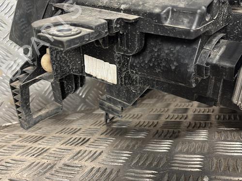 Used Right headlight Right headlight VW ID.4 (E21) PRO (286 hp) 32527361 32527361