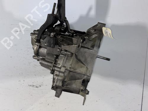 Used Gearbox Gearbox FIAT QUBO (225_) 1.3 D Multijet (225CXB1A, 225AXB1A, 225CXB11, 225AXB11,... (75 hp) 31598901 31598901