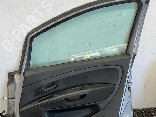 Used Right front door Right front door FIAT PUNTO (199_) 1.3 D Multijet (84 hp) 23790160 23790160