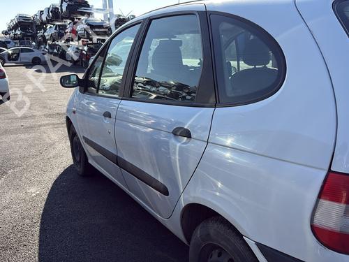 Kotflügel links vorne RENAULT SCÉNIC I MPV (JA0/1_, FA0_) 1.6 (JA00, JA16, JA15, JA19, JA1V, JA2B, JA2C, JA0B,... | BP29340271C41 