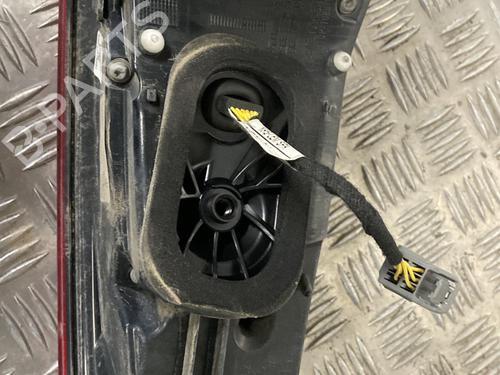 Used Right taillight Right taillight MASERATI LEVANTE SUV (M161) 3.0 D Q4 (275 hp) 31880337 31880337