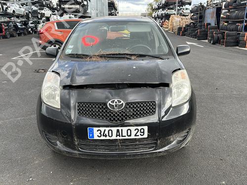 Brugte TOYOTA YARIS (_P9_) 1.0 VVT-i (KSP90_, KSP90R) (69 hp) 4321613
