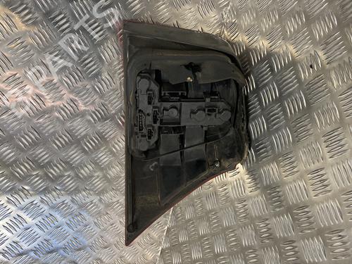 Used Left taillight VW GOLF IV (1J1) 1.9 TDI (130 hp) 22095935