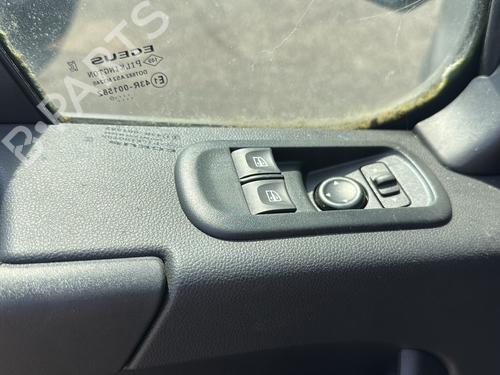 Right front steering knuckle RENAULT MASTER III Van (FV) 2.3 dCi 135 FWD (FV0N, FV08, FV06, FV00, FV1S) | BP28283331M26 - Image 10