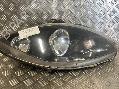 Used Right headlight SEAT LEON (1P1) 1.9 TDI (105 hp) 28283328