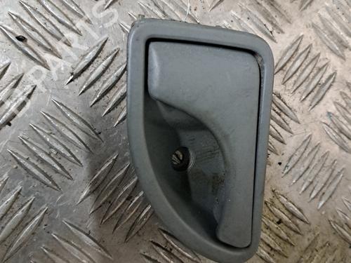 Used Front right interior door handle RENAULT TWINGO I (C06_) 1.2 (C066, C068) (58 hp) 30601896