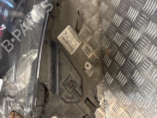 Used Left headlight Left headlight 37203557 37203557