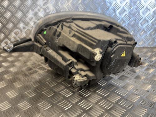 Right headlight VW BEETLE (5C1, 5C2) 1.4 TSI | BP29511537C29 