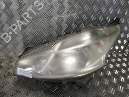Phare gauche PEUGEOT 208 I (CA_, CC_) 1.4 HDi (68 hp) 32031274