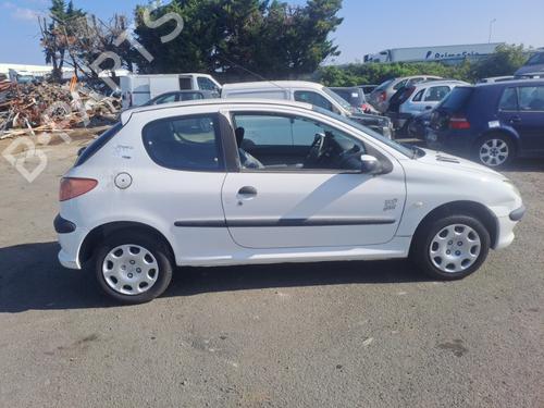 Front bumper PEUGEOT 206 Hatchback (2A/C) 1.1 i | BP22096991C7 
