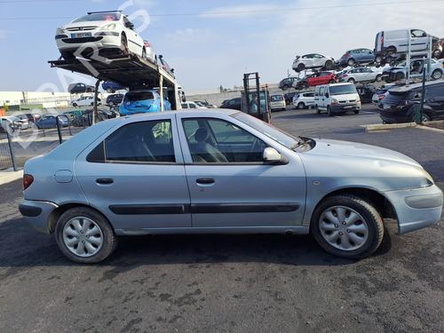 Left headlight CITROËN XSARA (N1) 2.0 HDi 90 | BP28385743C28