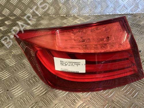 left-taillight-bmw-5-f10-2009-2010-2011-2012-2013-2014-2015-2016-33174858 main image