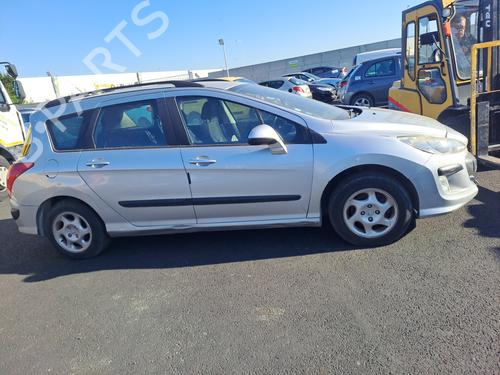 Fuse box PEUGEOT 308 SW I (4E_, 4H_) 1.6 HDi | BP29895776E1