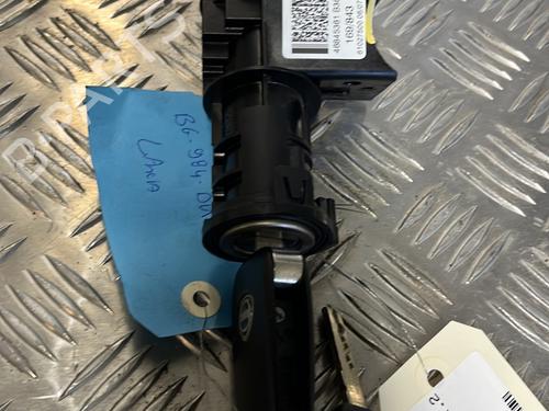 Used Ignition barrel LANCIA YPSILON (843_) 1.2 (843.AXA1A) (60 hp) 21201998