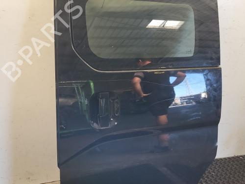 Porta lateral/correr esquerda Porta lateral/correr esquerda NISSAN NV200 / EVALIA Bus 1.5 dCi 110 (M20, M20M) (110 hp) 20347664 20347664