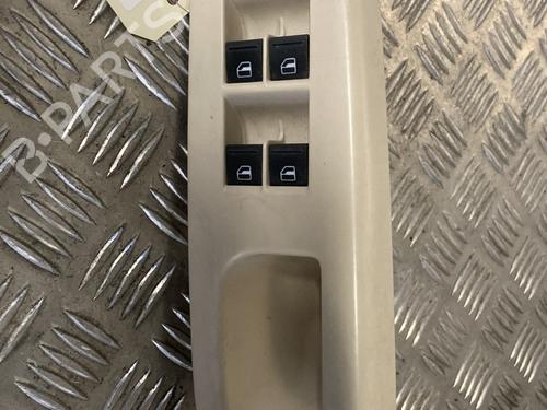 Used Left front window switch Left front window switch VW EOS (1F7, 1F8) 2.0 TDI 16V (140 hp) 33849240 33849240