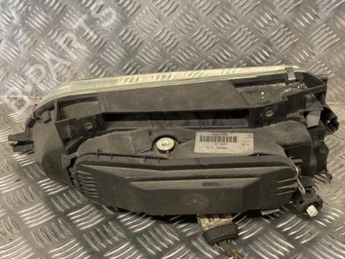 Right headlight CITROËN XANTIA (X1_, X2_) 1.9 Turbo D | BP20343344C29 