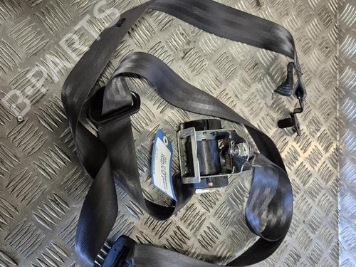 front-right-seatbelt-opel-corsa-e-x15-2014-39027716 main image