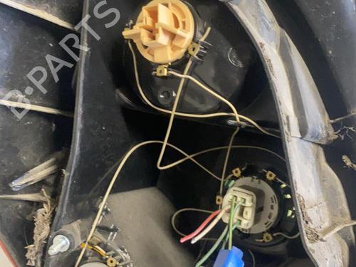 Used Right taillight Right taillight TOYOTA COROLLA Verso (_E12_) 2.0 D-4D (CDE120_, CDE120R) (90 hp) 20344389 20344389