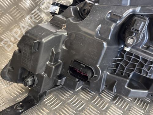 Højre forlygte RENAULT ESPACE VI (RHN) E-TECH 200 Hybrid | BP27606083C29 