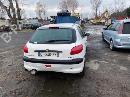 Right taillight PEUGEOT 206 Hatchback (2A/C) 1.1 i | BP20345836C35 