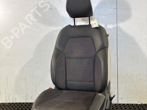 Sæde venstre fortil Sæde venstre fortil RENAULT CAPTUR II (HF_) TCe 130 (HFMF) (131 hp) 34202851 34202851