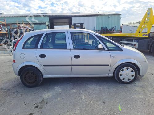 Venstre Baklys OPEL MERIVA A MPV (X03) 1.7 CDTI (E75) | BP22097204C34 