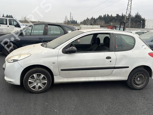 Left taillight PEUGEOT 206+ (2L_, 2M_) 1.4 i (2LKFWA, 2MKFWA) | BP24665577C34 - Image 4